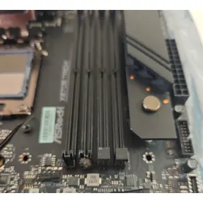 asrock-x870e-taichi-wifi-amd-x870e-am5-ddr5-e-atx-90-mxbp90--31606-305400011.webp