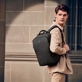 ruksak-za-laptop-wenger-mx-light-16-611642-51839-036500077.webp