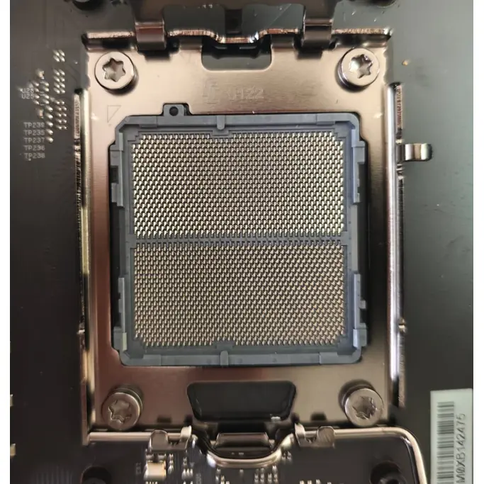 ASRock X870E Taichi WIFI, AMD X870E, AM5, DDR5, E-ATX, 90-MXBP90-A0UAYZ - Artikl umanjene vrijednosti - Slika 10