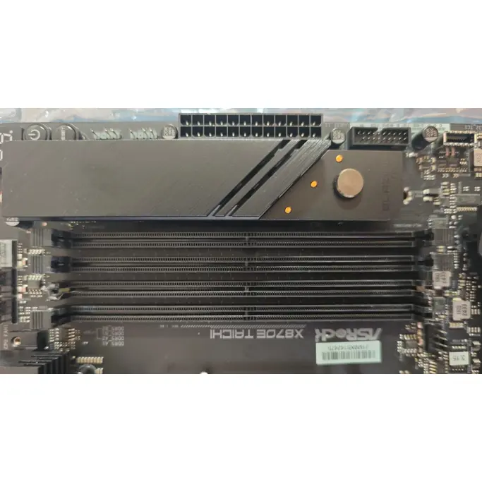 ASRock X870E Taichi WIFI, AMD X870E, AM5, DDR5, E-ATX, 90-MXBP90-A0UAYZ - Artikl umanjene vrijednosti - Slika 6