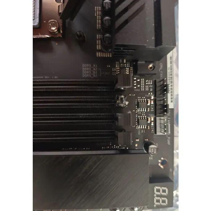 ASRock X870E Taichi WIFI, AMD X870E, AM5, DDR5, E-ATX, 90-MXBP90-A0UAYZ - Artikl umanjene vrijednosti - Slika 7