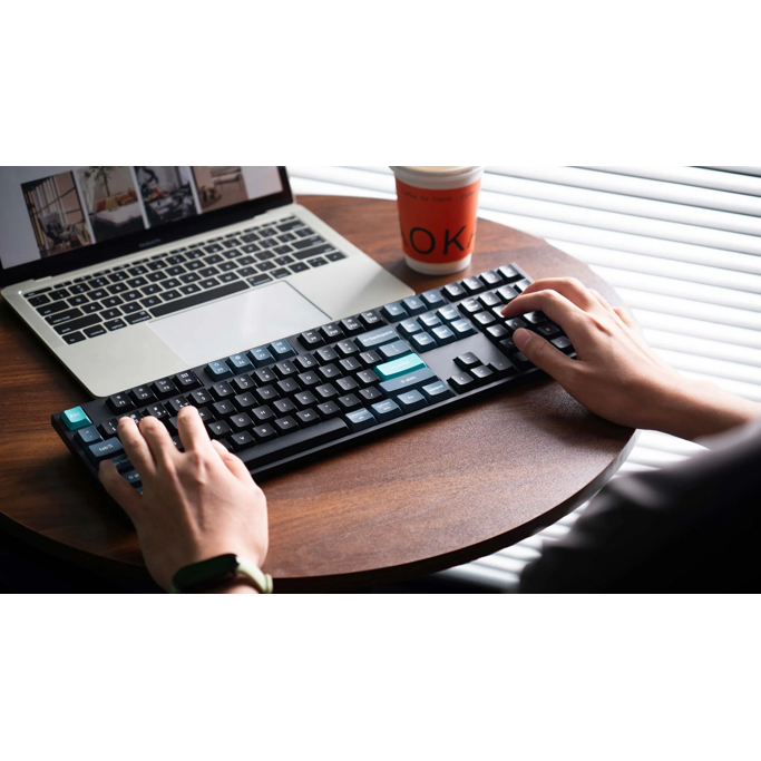 Keychron bežična tipkovnica B36, Bluetooth/2.4GHz, low-profile scissor, Black, US layout, HR znakovi, B36-K9 - Slika 2